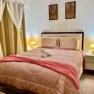  Apartamento Ap Lindo E Novo Próximo A Capivari Com Calefação Brasil